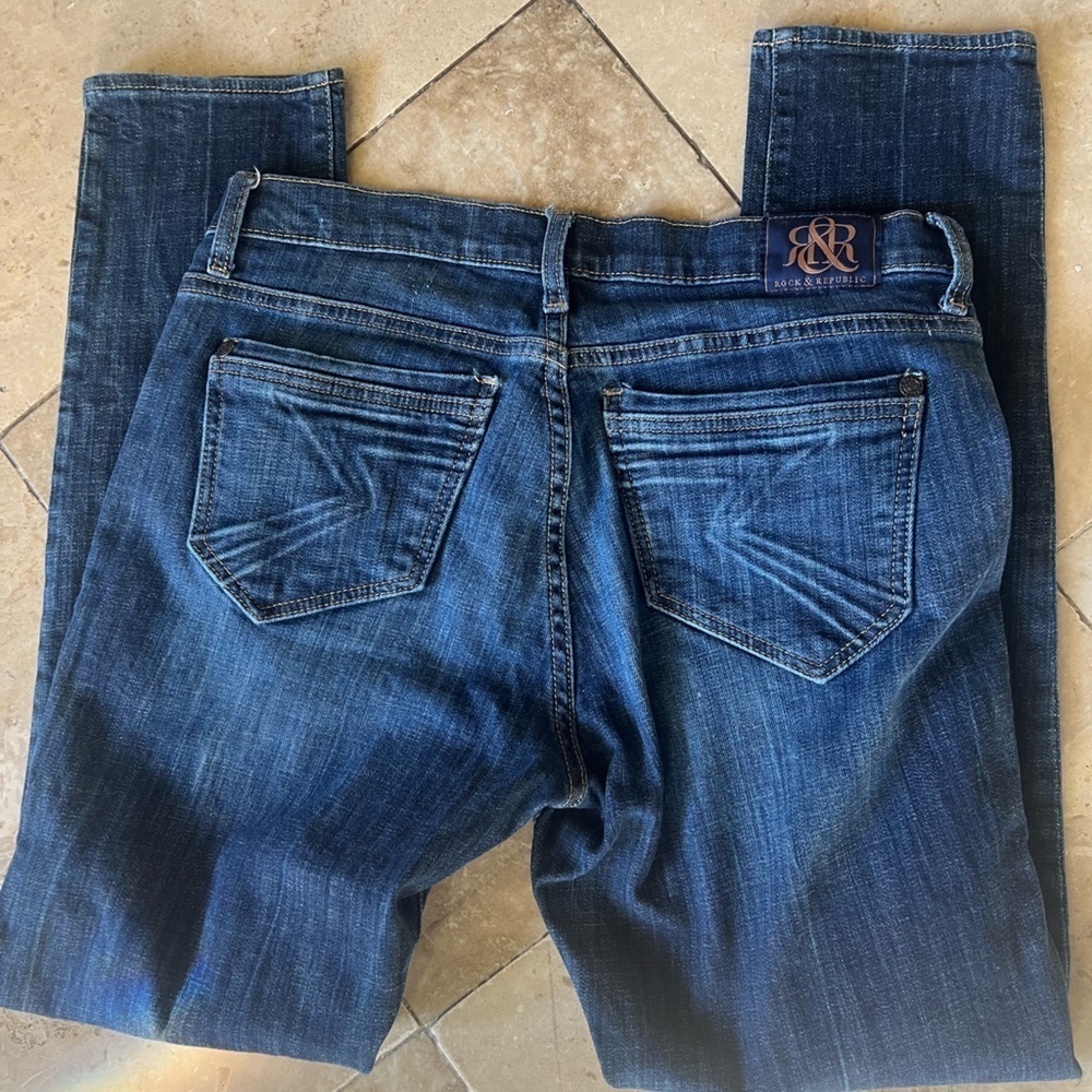 Rock and Republic ladies jeans 10. Perfect condition No stains or imperfections - Picture 10 of 13